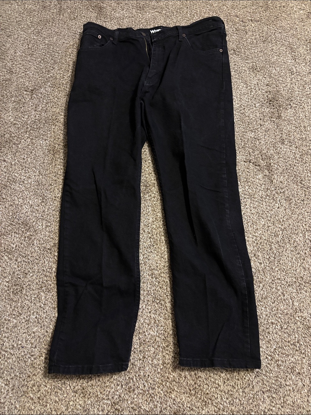 Wrangler Black Straight Jeans - Classic Five-Pocket